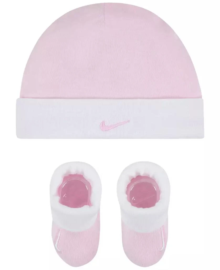 商品NIKE|Baby Boys or Baby Girls Swoosh Hat and Booties, 2 Piece Set,价格¥113,第1张图片