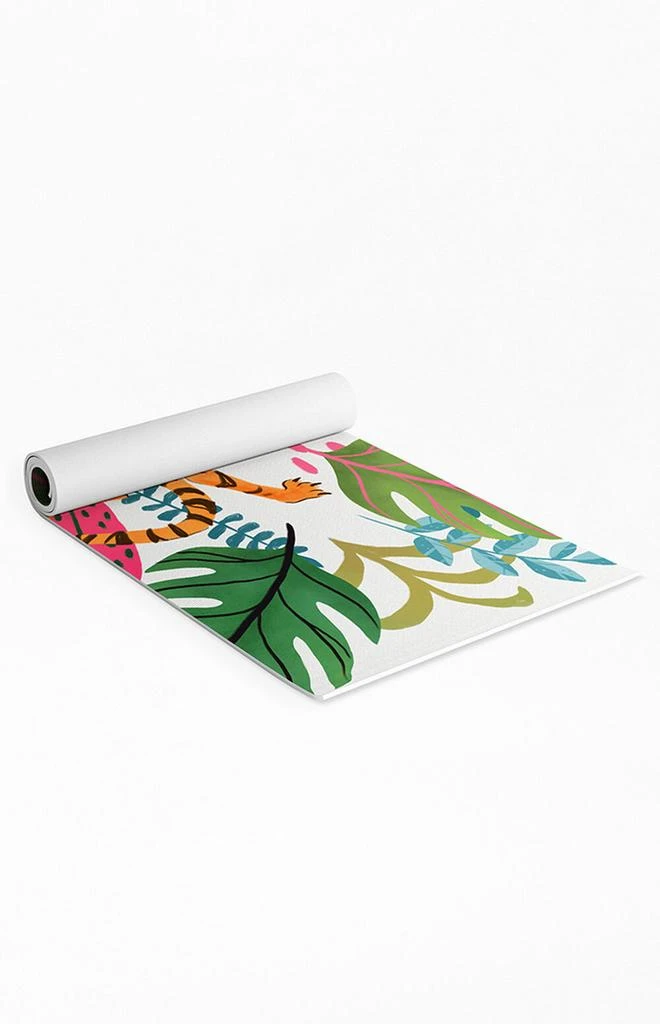 商品DENY Designs|Avenie Jungle Cats Yoga Mat,价格¥488,第2张图片详细描述