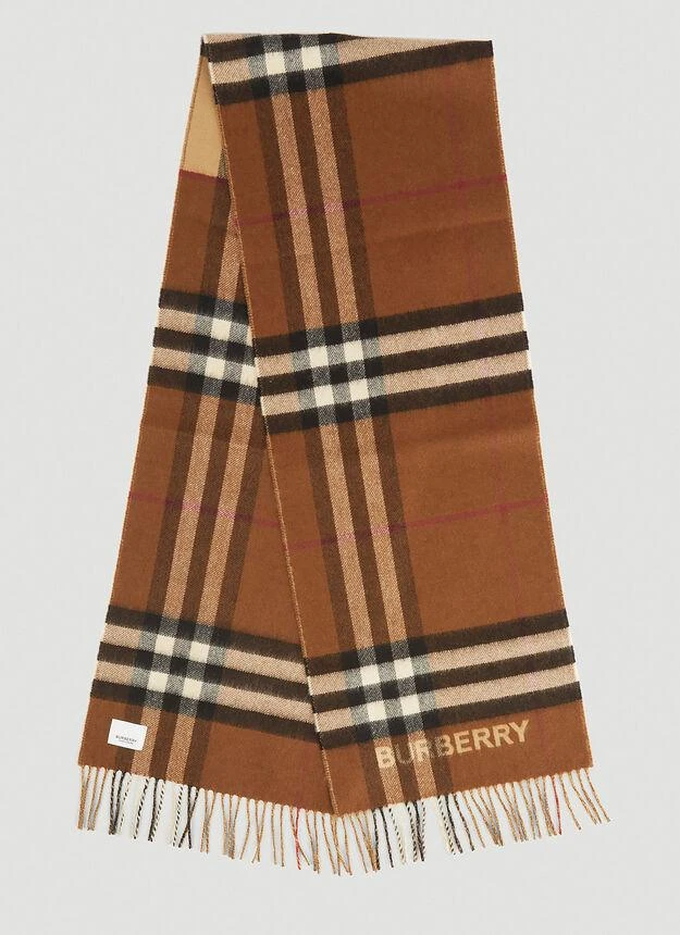 商品Burberry|Giant Check Lateral Split Scarf in Brown,价格¥5406,第3张图片详细描述