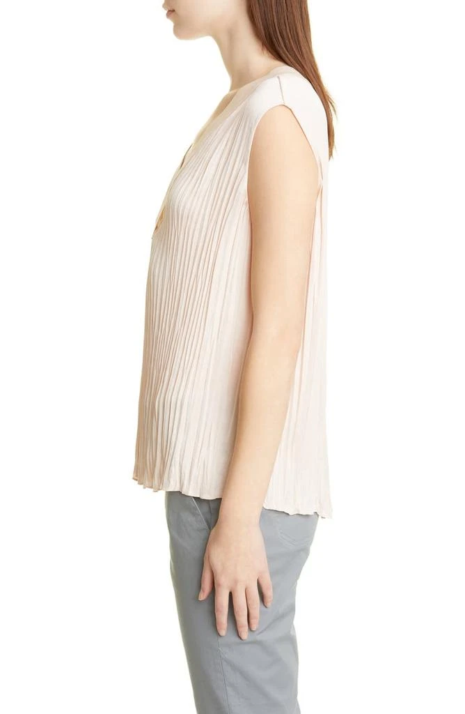 商品Vince|Crushed Sleeveless Double V-Neck Blouse,价格¥358,第3张图片详细描述