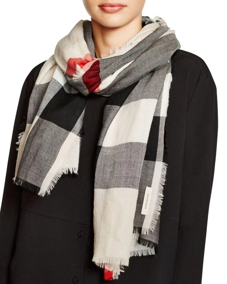 商品Burberry|经典格纹围巾 Sheer Mega Check Scarf,价格¥2954,第1张图片