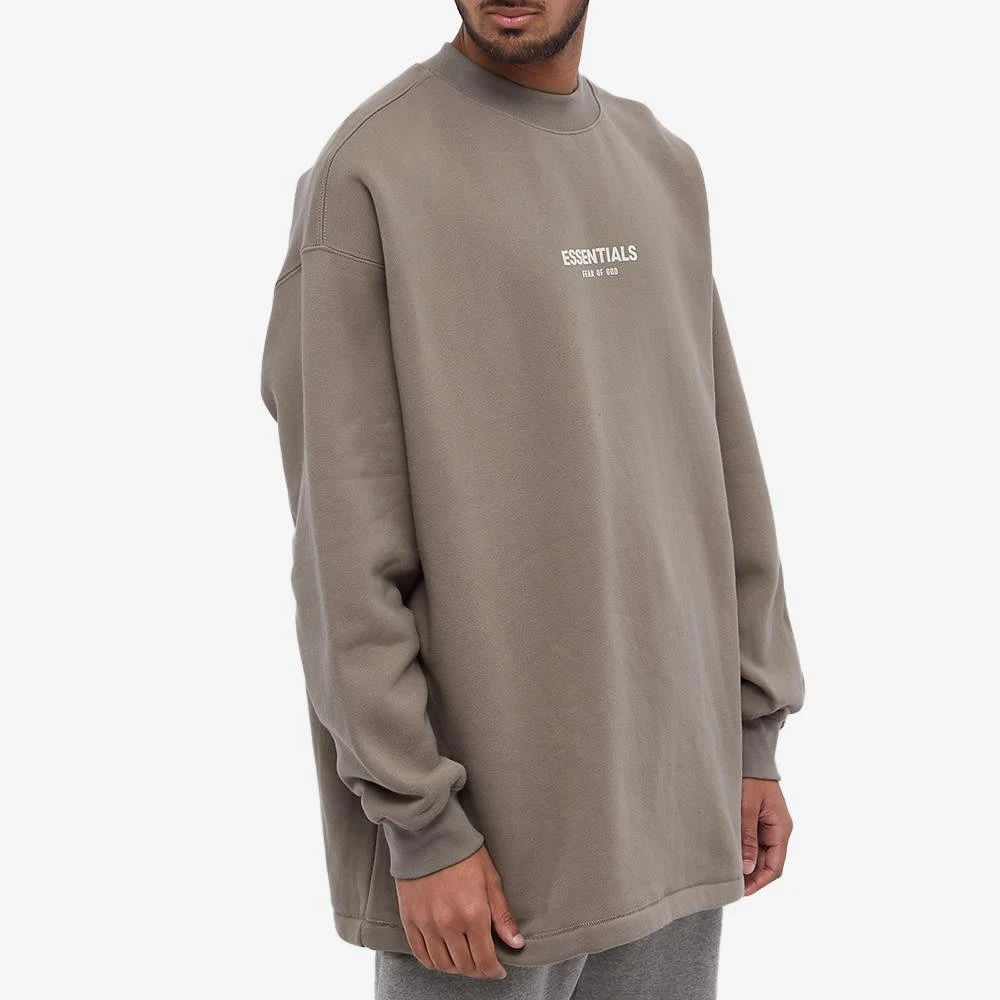 商品Essentials|Fear of God ESSENTIALS Logo Long Sleeve Fleece Sweat - Desert Taupe,价格¥396,第2张图片详细描述