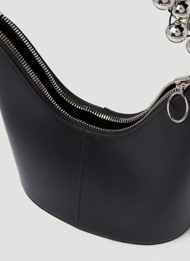 Orb Bean Shoulder Bag in Black 商品