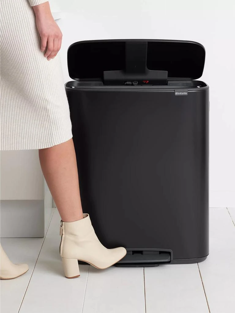 商品Brabantia|Bo 16-Gallon Step Can,价格¥1729,第4张图片详细描述