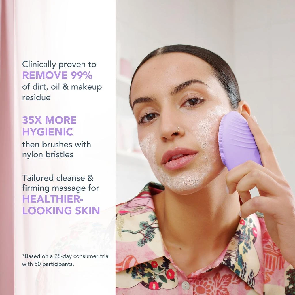 商品Foreo|FOREO LUNA 4 Smart Facial Cleansing and Firming Massage Device - Sensitive Skin,价格¥992,第3张图片详细描述