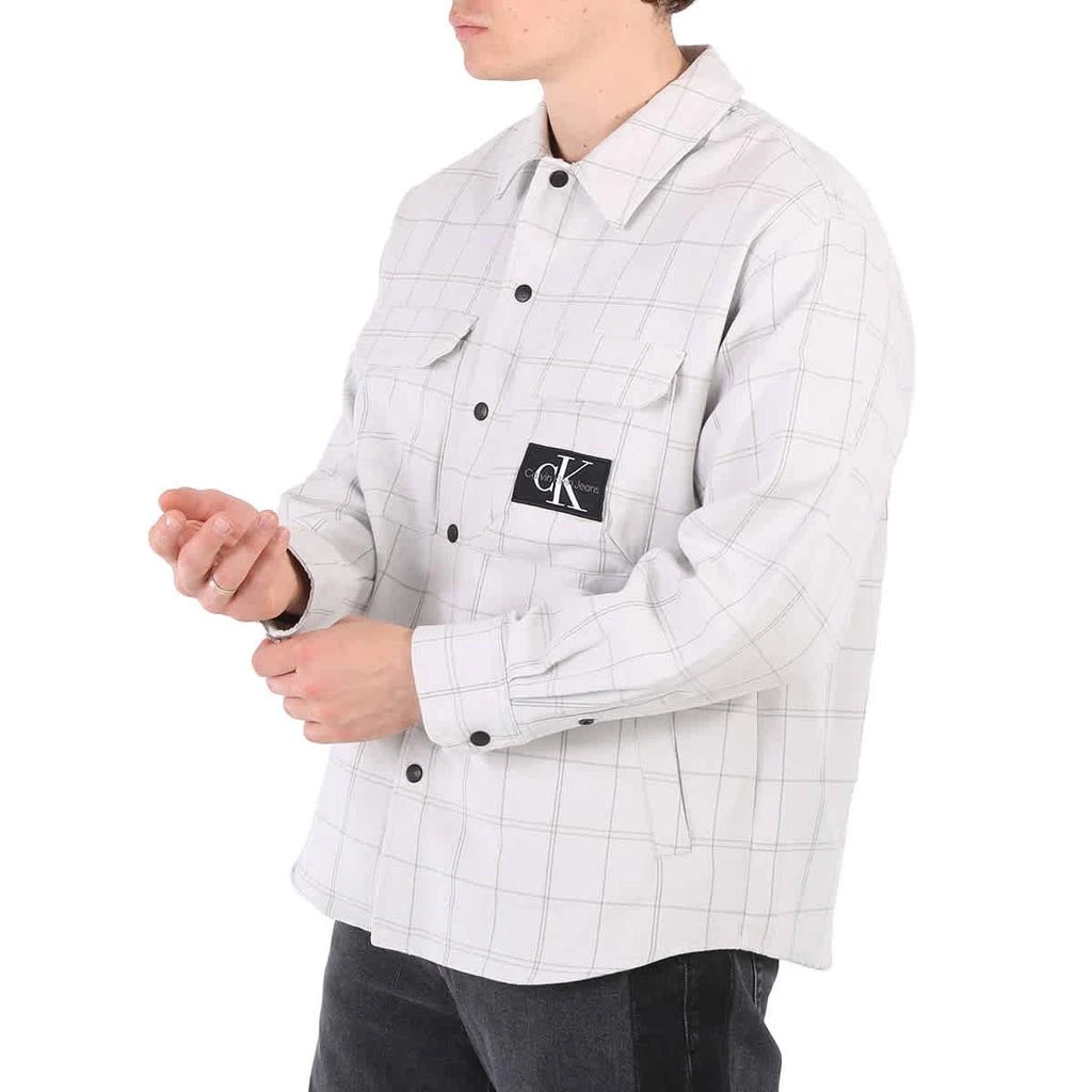 商品Calvin Klein|Men's Monogram Badge Relaxed Fit Long-Sleeved Shadow Overshirt,价格¥671,第2张图片详细描述