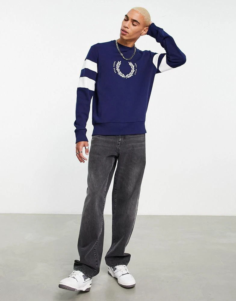 商品Fred Perry|Fred Perry bold tipped sweatshirt in navy,价格¥954,第4张图片详细描述