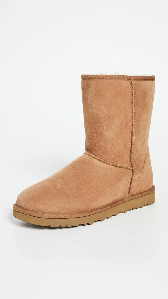 商品UGG|UGG Classic Short Boots,价格¥1262,第2张图片详细描述