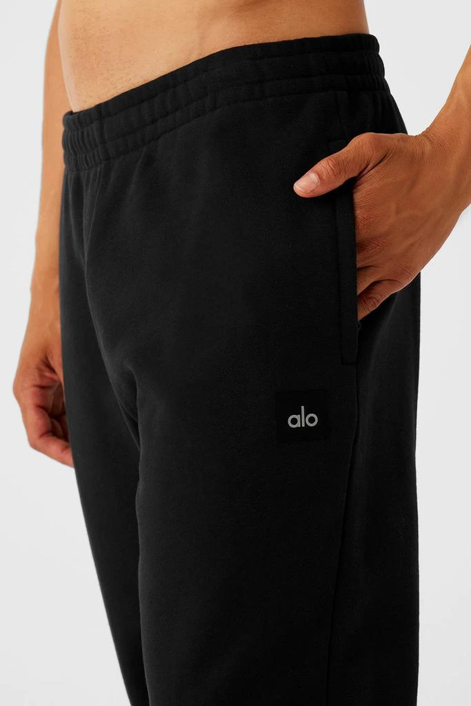 商品Alo|Cuffed Renown Heavy Weight Sweatpant - Black,价格¥1034,第4张图片详细描述