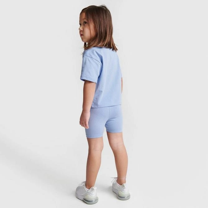 商品NIKE|Girls' Toddler Nike T-Shirt and Bike Shorts Set,价格¥151,第2张图片详细描述