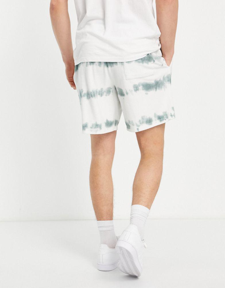 ASOS DESIGN relaxed towelling short in green & white tie dye商品第2张图片规格展示