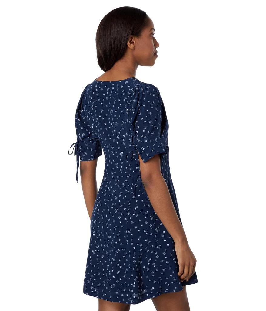 商品Madewell|Silk Button-Front Mini Dress in Bandana Flower,价格¥997,第2张图片详细描述