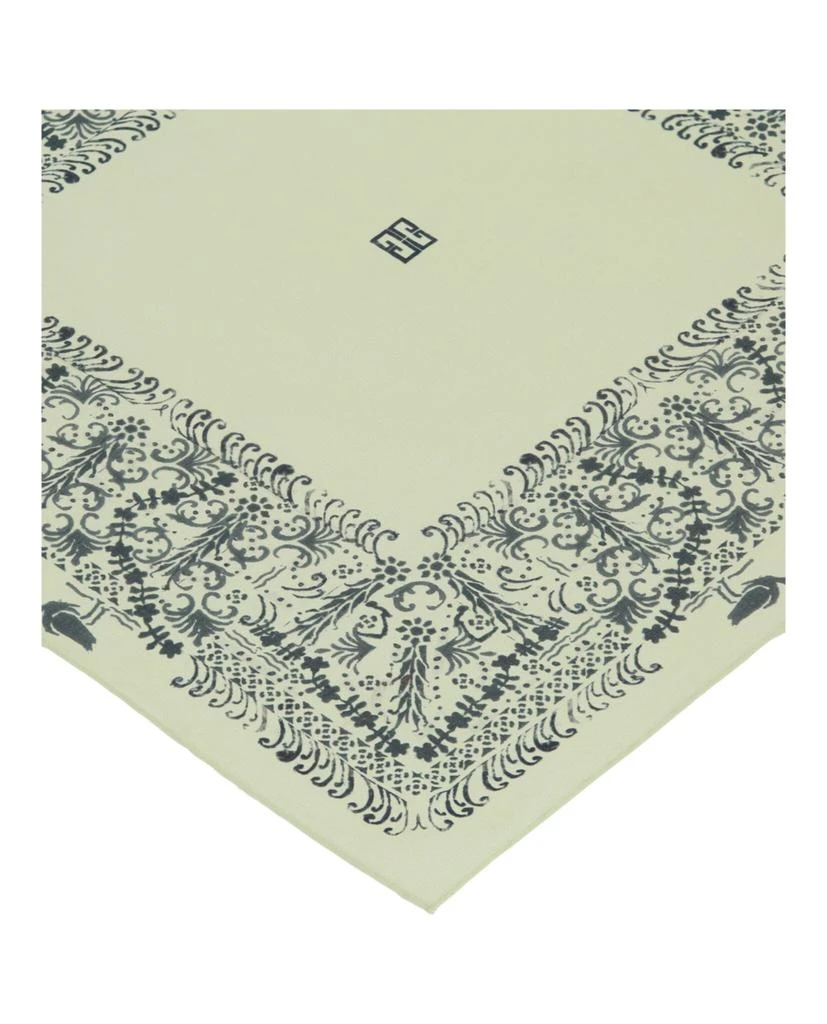 商品Givenchy|Bird Bandada Printed Scarf,价格¥421,第2张图片详细描述