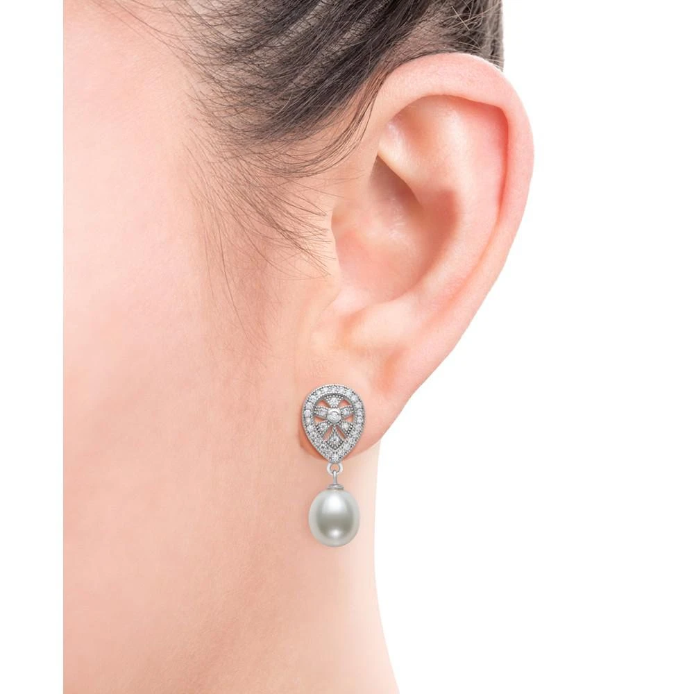商品Belle de Mer|2-Pc. Set Cultured Freshwater Pearl (8mm) & Cubic Zirconia Teardrop Pendant Necklace & Matching Drop Earrings in Sterling Silver,价格¥2231,第2张图片详细描述