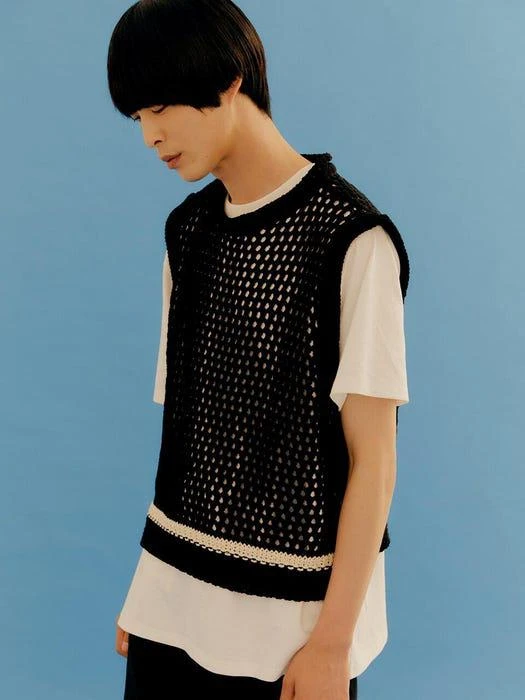商品MOONSUN|Honeycomb Knit Vest_Black,价格¥909,第4张图片详细描述