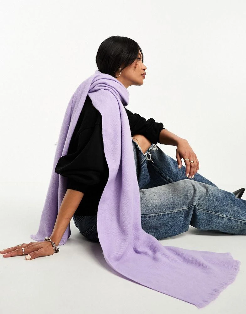 商品ASOS|ASOS DESIGN raw edge scarf in lilac,价格¥74,第2张图片详细描述
