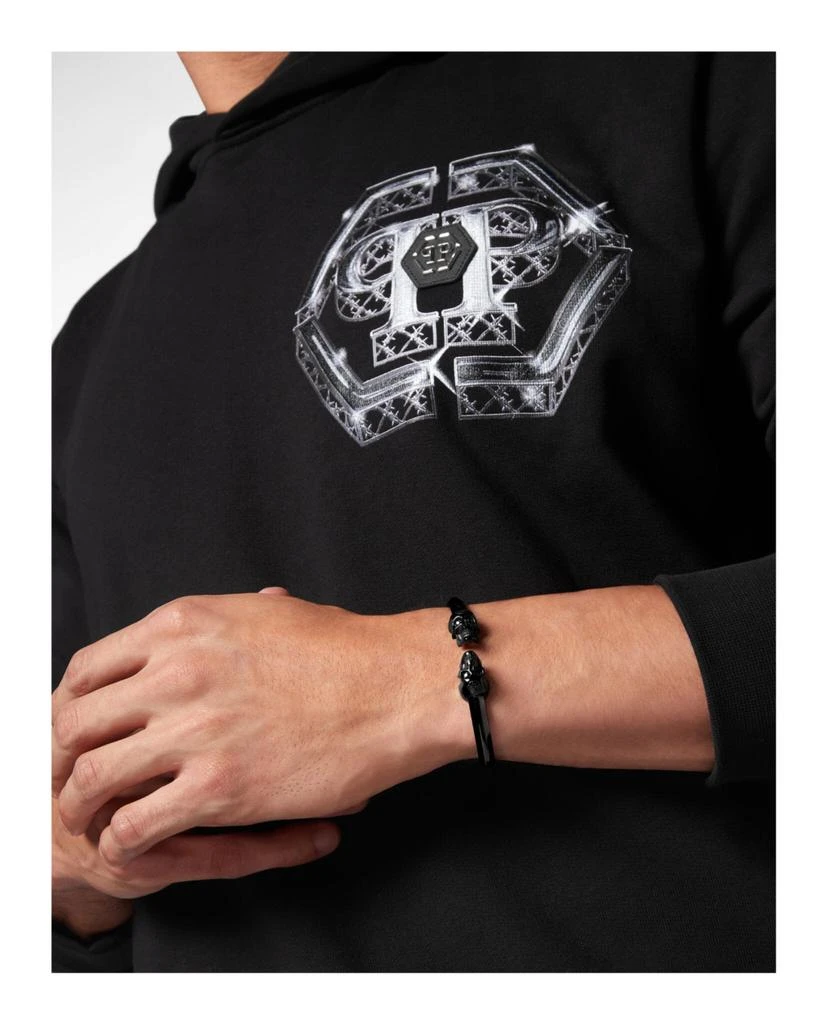 商品Philipp Plein|3D $kull Crystal Bangle Bracelet,价格¥1660,第4张图片详细描述