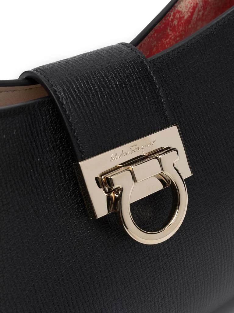 商品Salvatore Ferragamo|SALVATORE FERRAGAMO Trifolio leather shoulder bag,价格¥9541,第4张图片详细描述