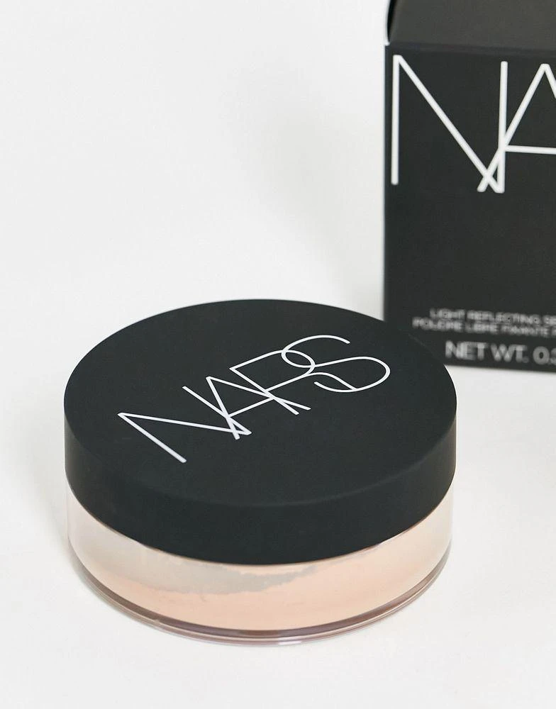 商品NARS|NARS Light Reflecting Loose Setting Powder,价格¥328,第4张图片详细描述