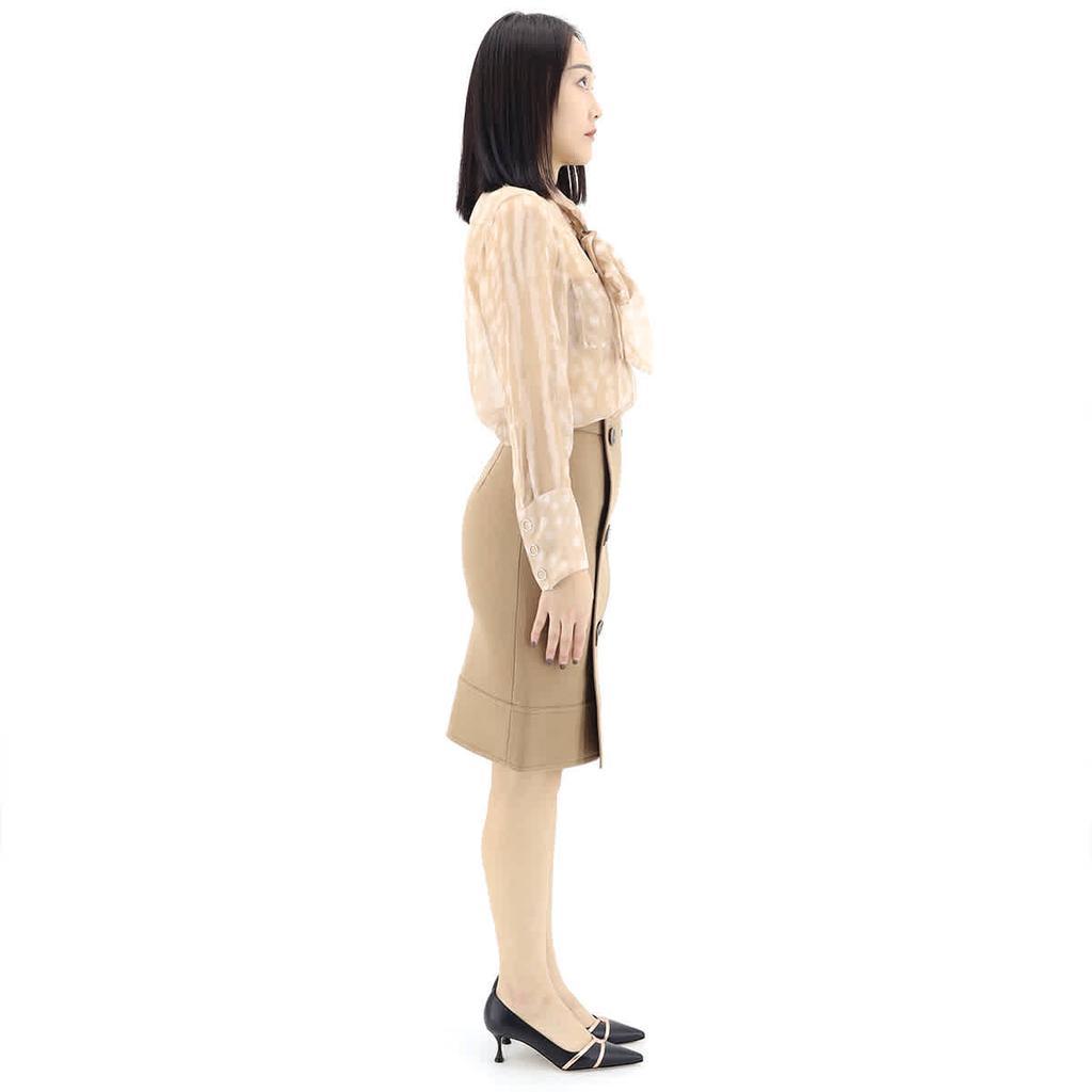 商品Burberry|Camel Wool Cashmere Button Panel Detail A-line Skirt,价格¥8830,第4张图片详细描述