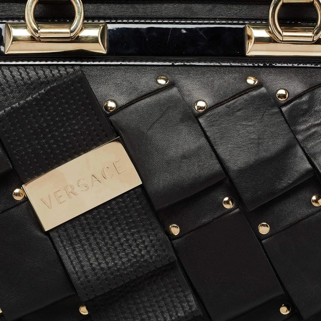 商品[二手商品] Versace|Versace Black Patent And Leather Vanitas Shopping Tote,价格¥5032,第5张图片详细描述