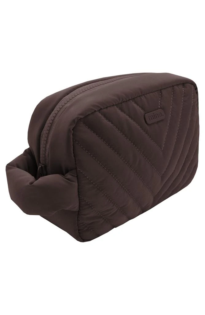 商品MYTAGALONGS|Ellie Quilted Cosmetic Bag,价格¥122,第2张图片详细描述