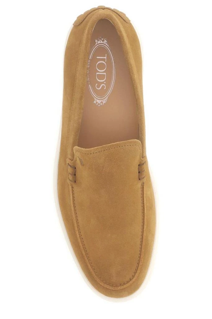 商品Tod's|Logo Embossed Slip-on Loafers,价格¥4322,第3张图片详细描述