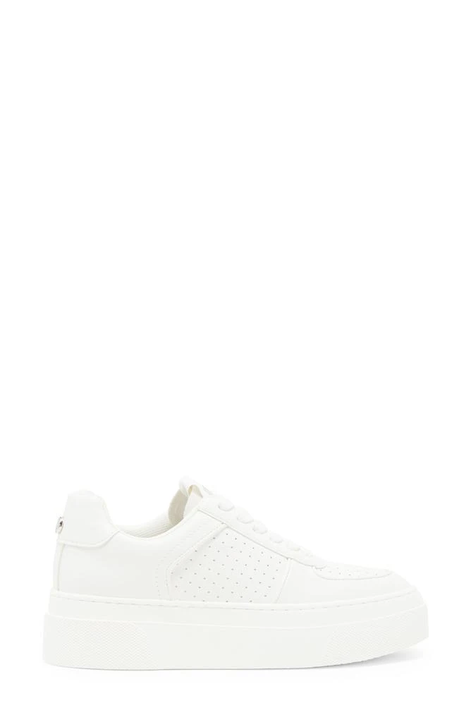 商品Steve Madden|Ledge Platform Sneaker,价格¥450,第3张图片详细描述