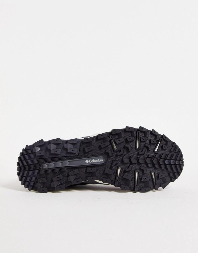 商品Columbia|Columbia IVO Trail trainers in black,价格¥477,第3张图片详细描述