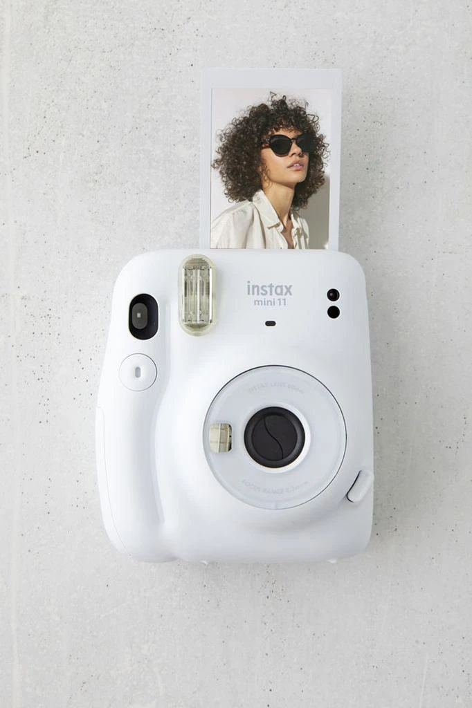 商品Fujifilm|Fujifilm X Sage Adams UO Exclusive Instax Mini 11 Instant Camera,价格¥515,第2张图片详细描述