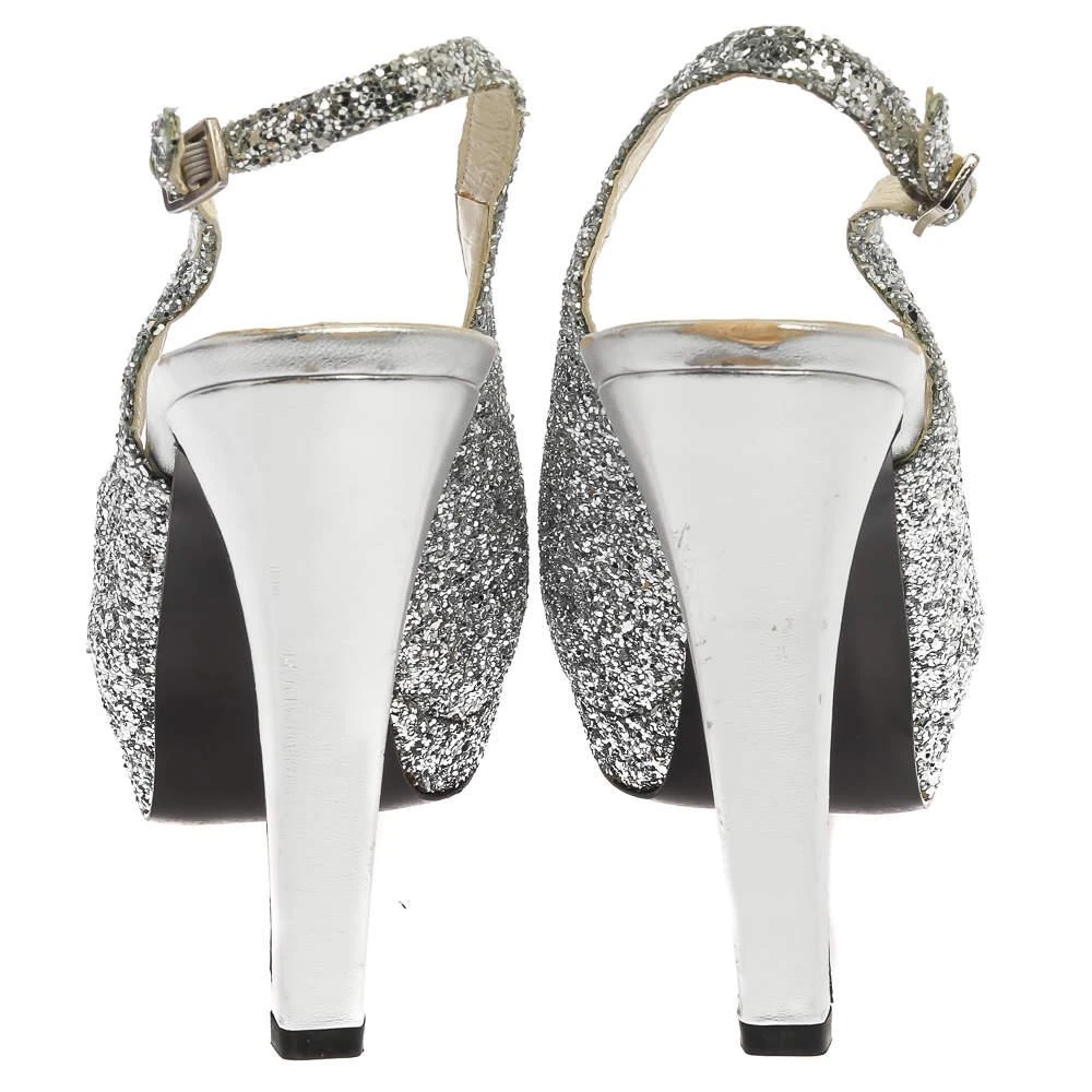 商品[二手商品] Stuart Weitzman|Stuart Weitzman Silver Coarse Glitter Peep Toe Slingback Sandals Size 38.5,价格¥1030,第5张图片详细描述
