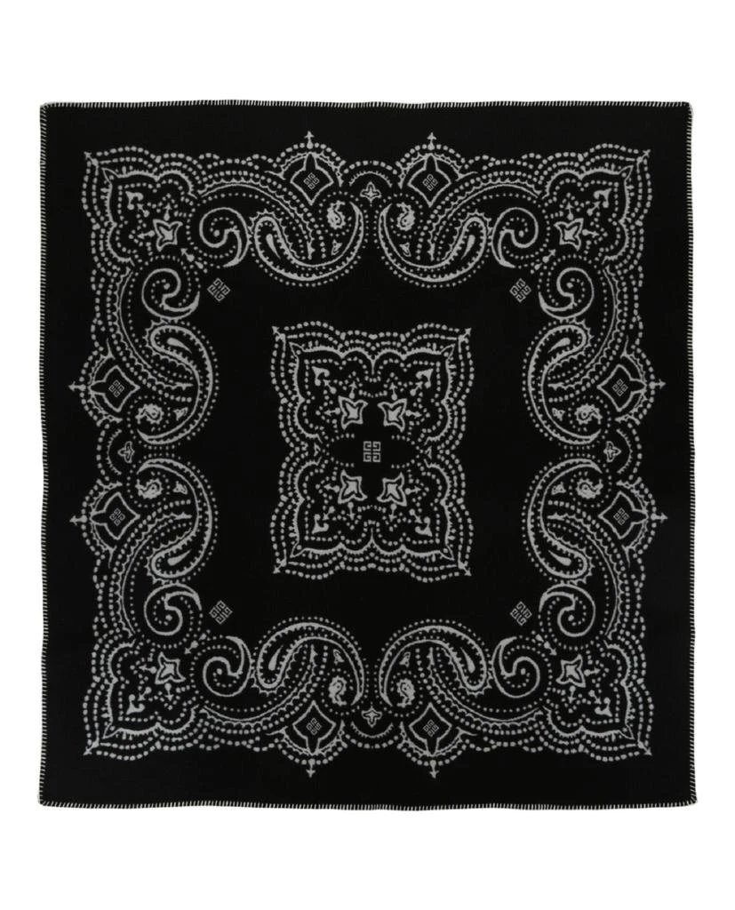 商品Givenchy|Bandana Print Blanket,价格¥2242,第1张图片