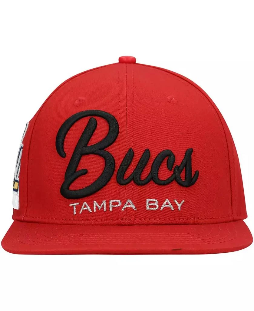 商品Pro Standard|Men's Red Tampa Bay Buccaneers LV Super Bowl Champions Script Wordmark Snapback Hat,价格¥300,第4张图片详细描述