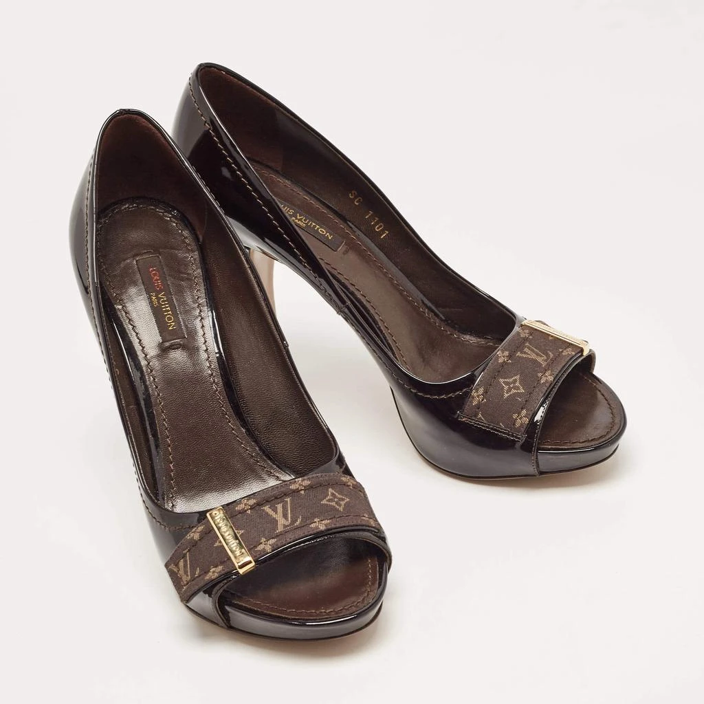 商品[二手商品] Louis Vuitton|Louis Vuitton Dark Burgundy Patent Leather Open Toe Pumps Size 37.5,价格¥1292,第4张图片详细描述