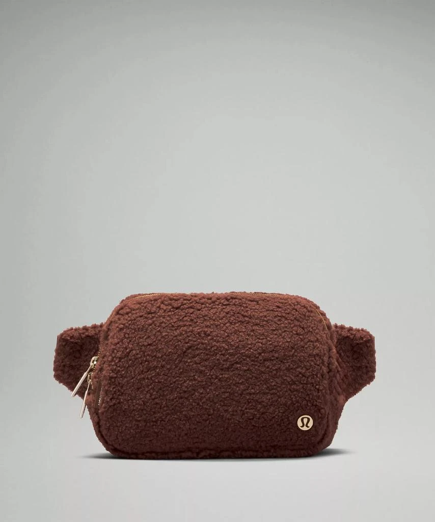 商品Lululemon|Everywhere Belt Bag Large 2L *Fleece,价格¥323,第3张图片详细描述