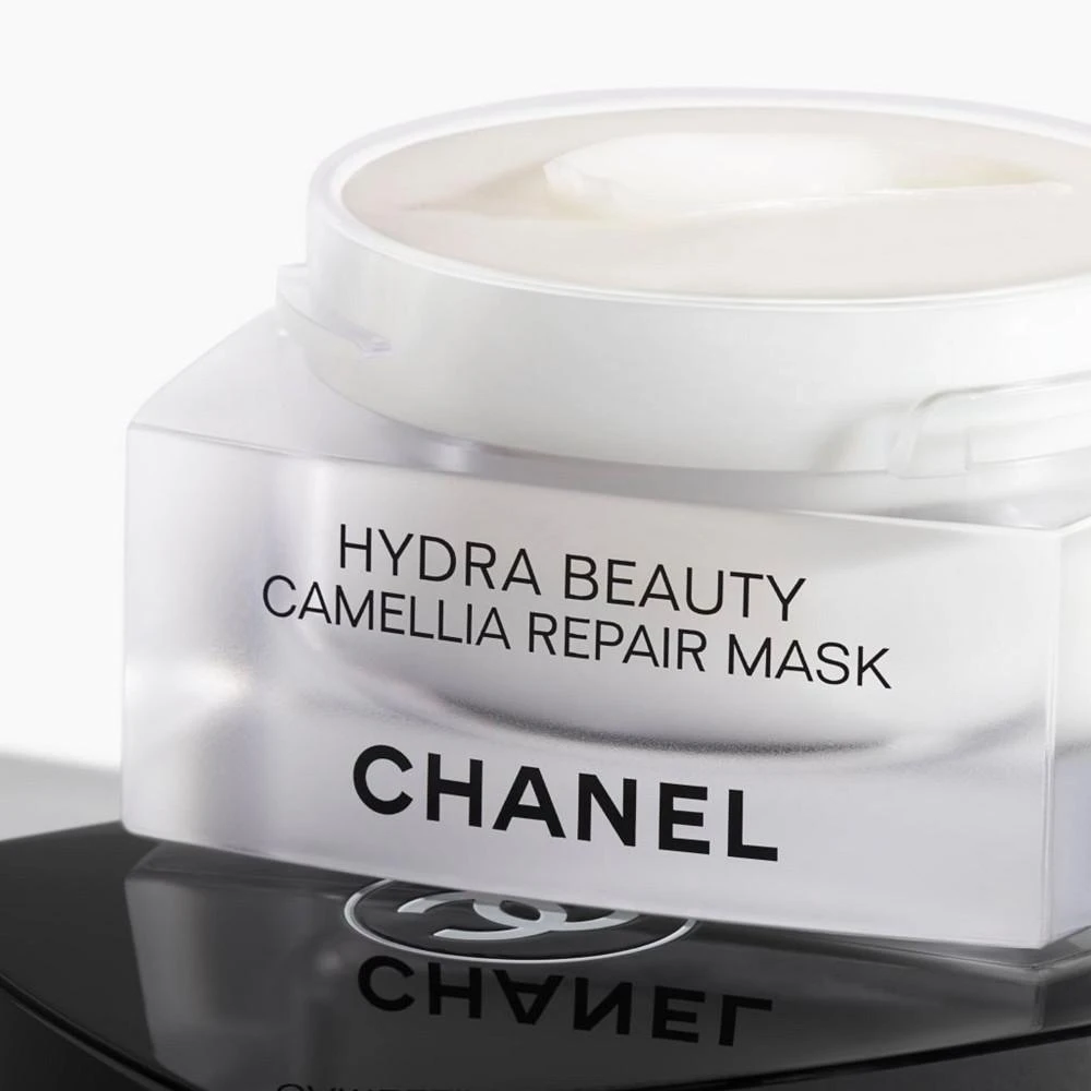 商品Chanel|Multi-Use Hydrating Comforting Mask, 1.7-oz.,价格¥529,第2张图片详细描述