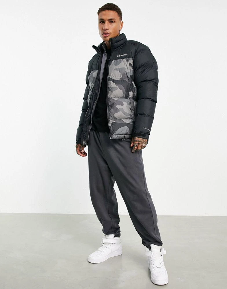 商品Columbia|Columbia Pike Lake puffer jacket in black camo,价格¥643,第4张图片详细描述