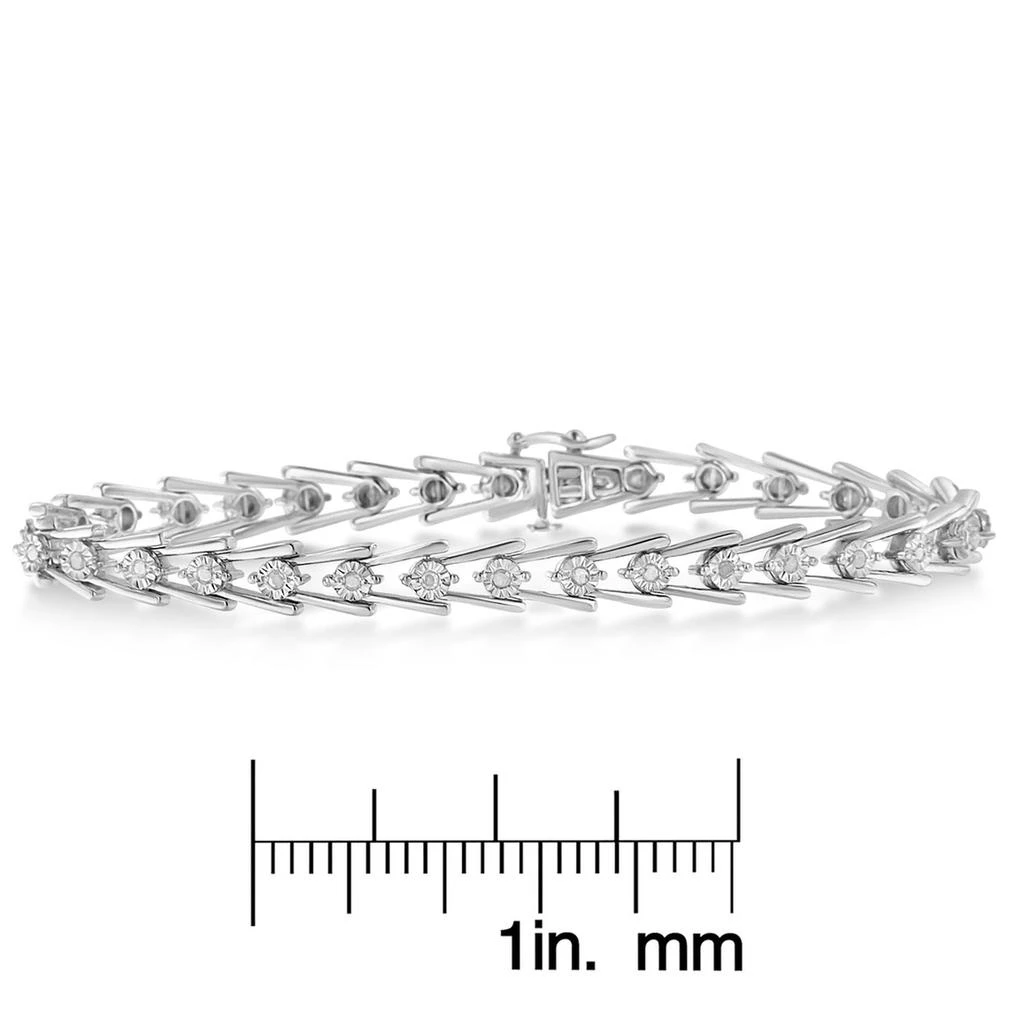 Sterling Silver Diamond Wave-Style Link Bracelet 商品