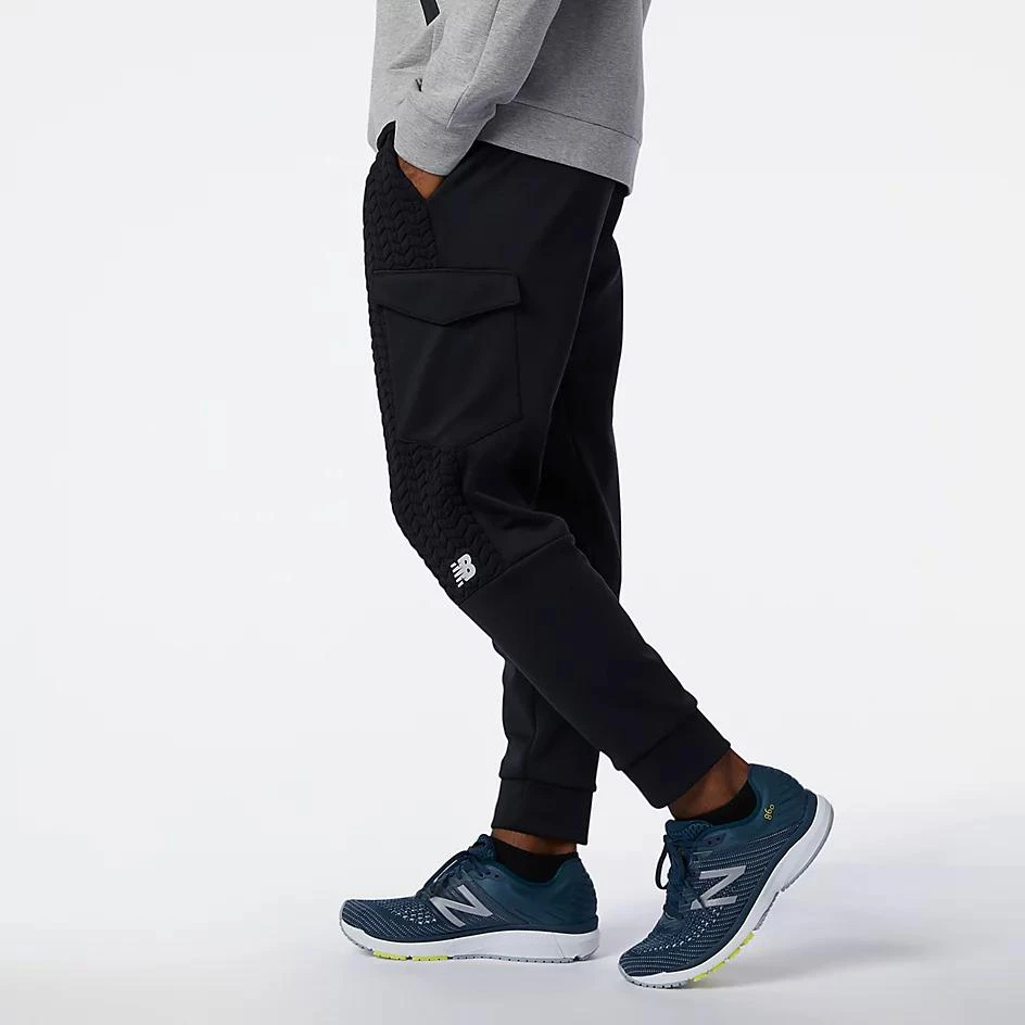 商品New Balance|Heatloft Pant,价格¥328,第2张图片详细描述