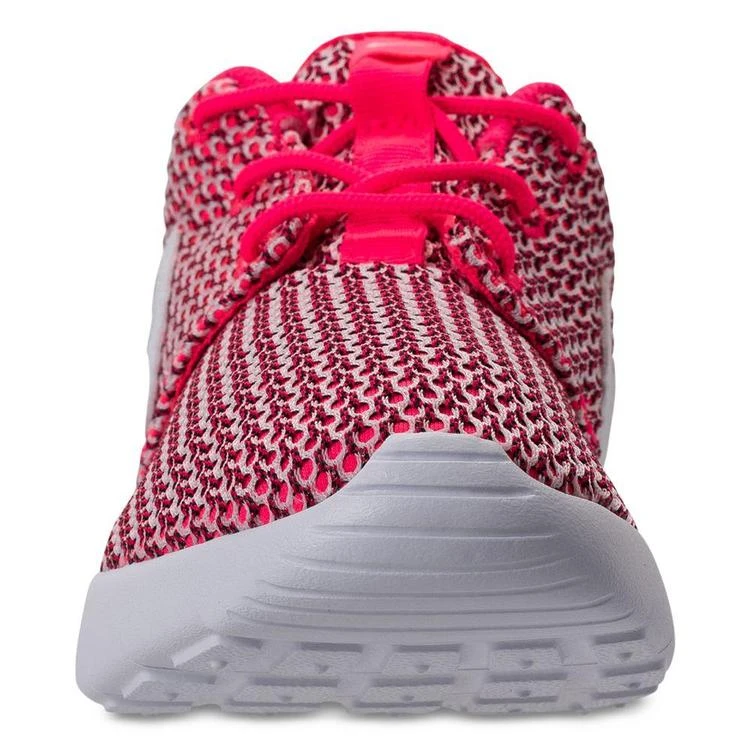 商品NIKE|Little Girls' Roshe One Casual Sneakers from Finish Line,价格¥156,第3张图片详细描述