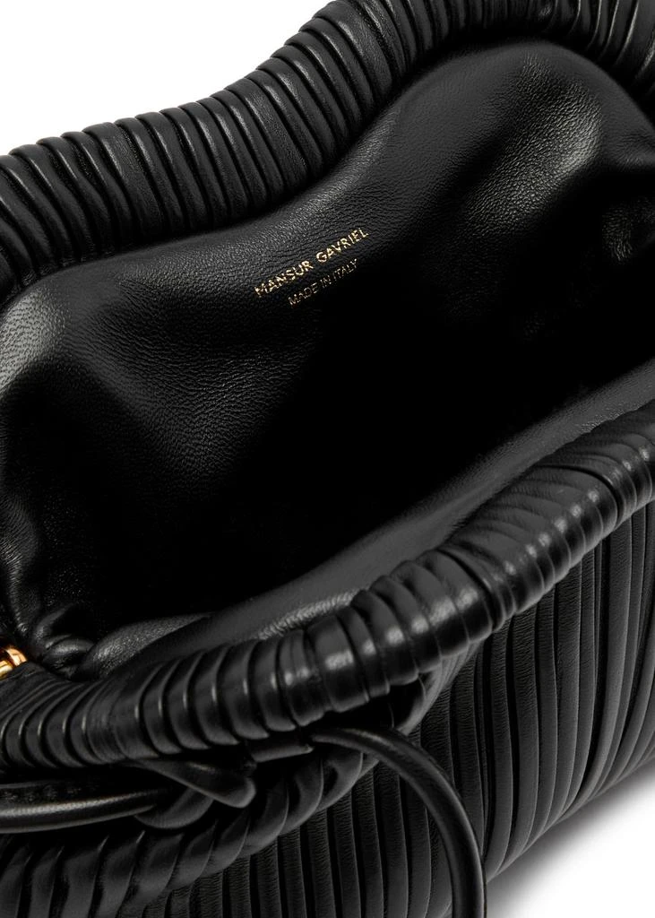 商品Mansur Gavriel|Baci pleated leather clutch,价格¥7349,第4张图片详细描述