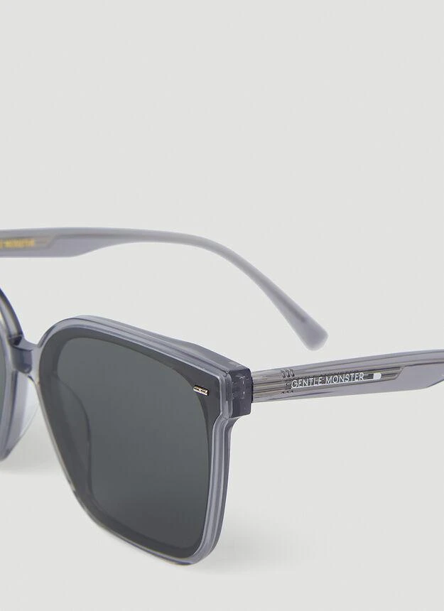 商品GENTLE MONSTER|Sal G1 Sunglasses in Grey,价格¥2234,第5张图片详细描述