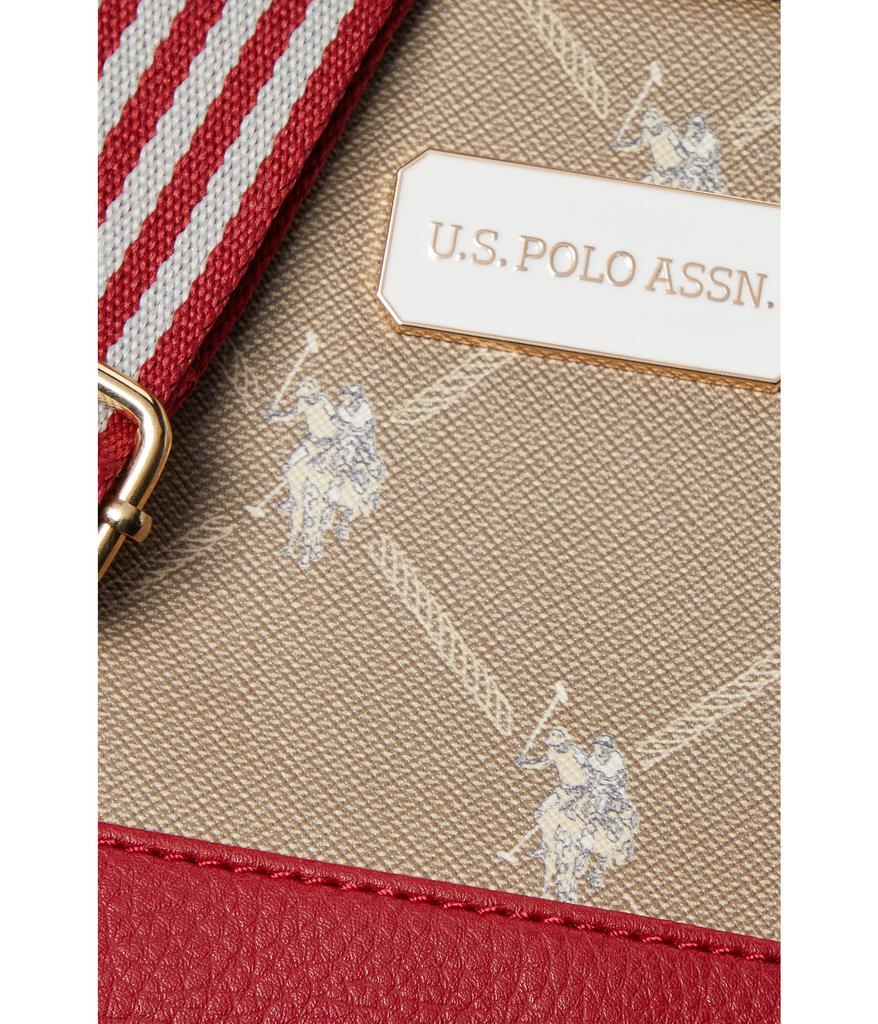 商品U.S. POLO ASSN.|Signature Crossbody,价格¥186,第6张图片详细描述