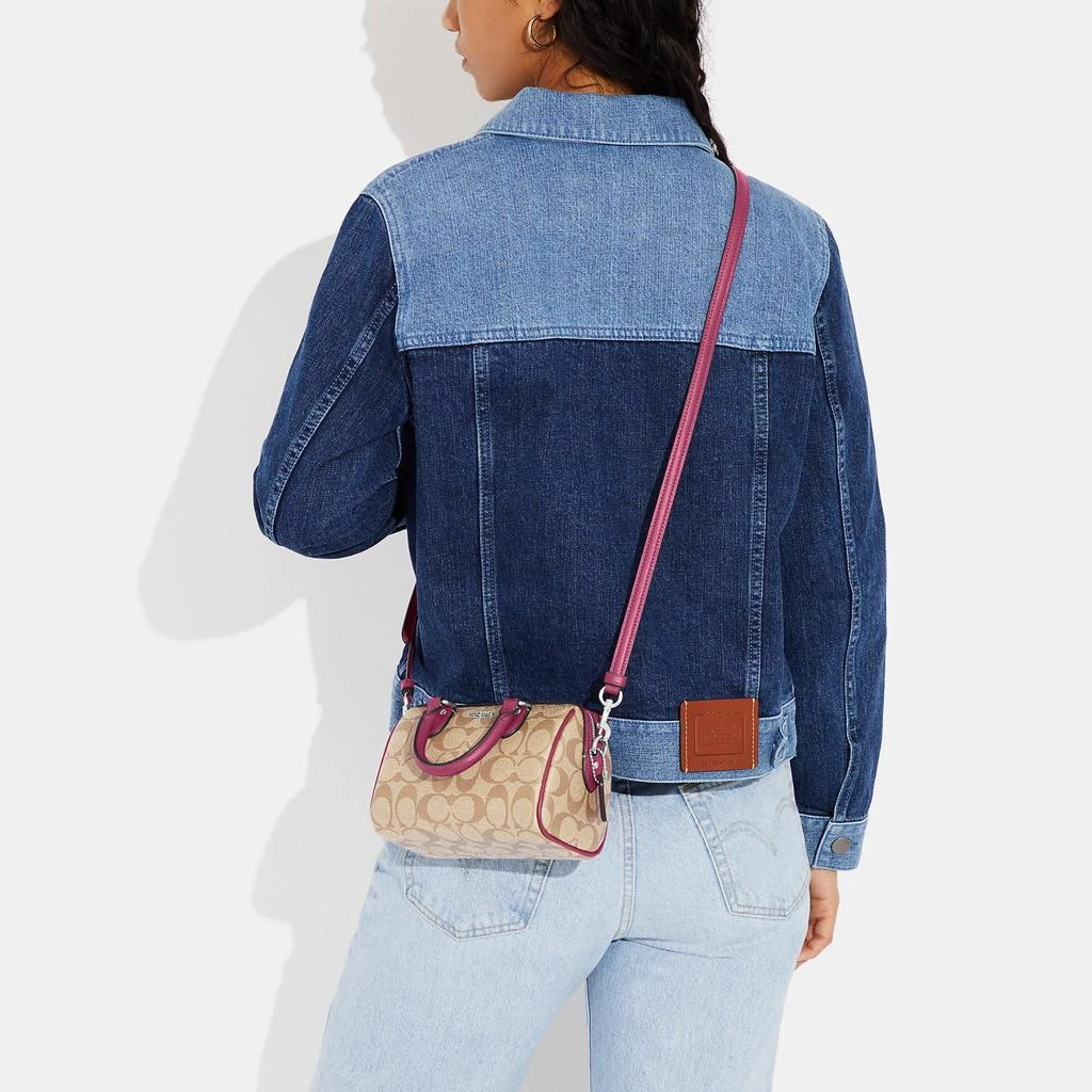 商品Coach|女式 Rowan系列 帆布迷你斜挎包,价格¥1261,第2张图片详细描述