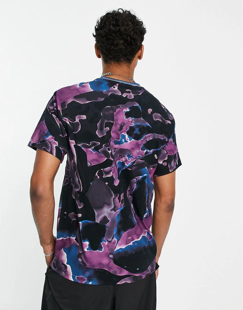 商品Rip N Dip|RIPNDIP ultralight beam t-shirt in black with all over art print and rubber logo,价格¥325,第2张图片详细描述