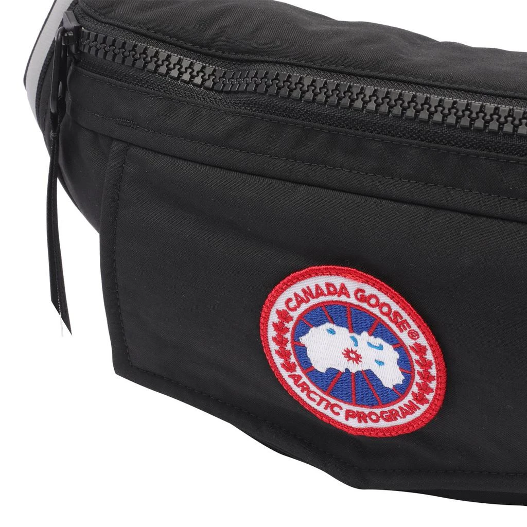 商品Canada Goose|Canada Goose Logo Patch Belt Bag,价格¥1685,第4张图片详细描述