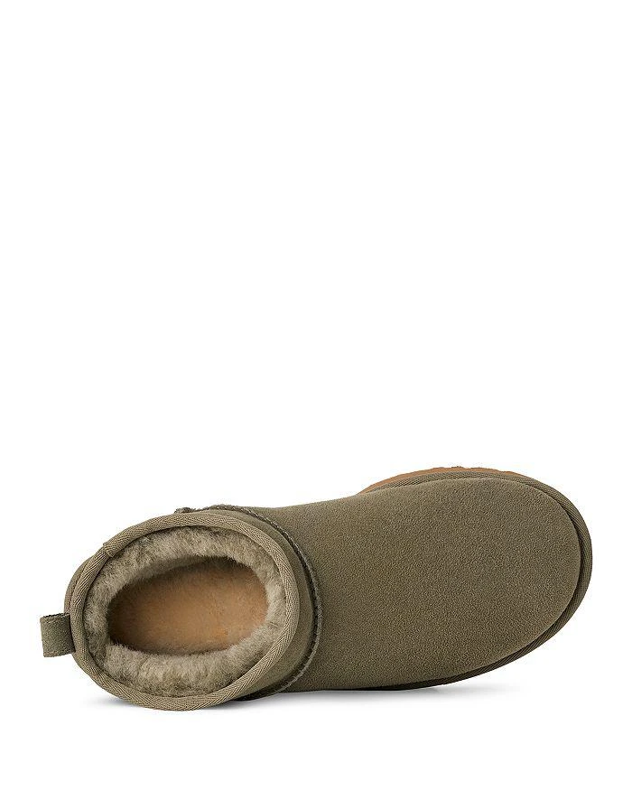 商品UGG|Women's Classic Ultra Mini Shearling Booties,价格¥1191,第4张图片详细描述