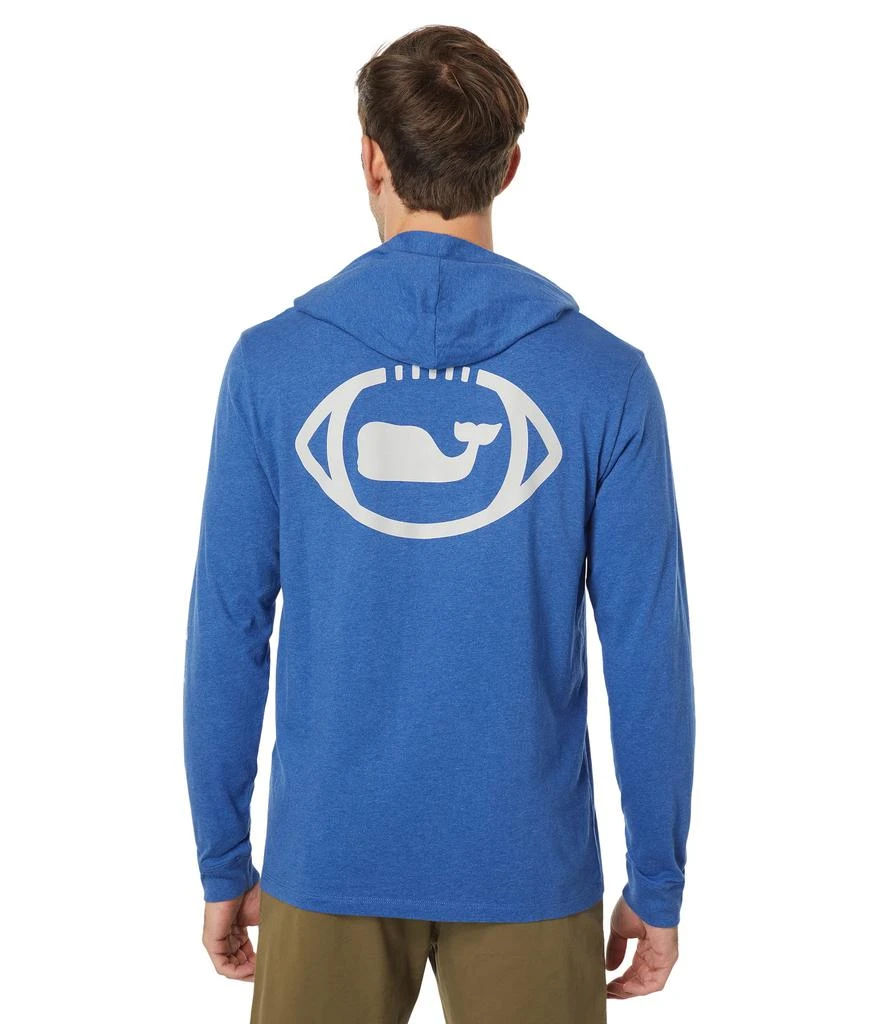 商品Vineyard Vines|Long Sleeve Football Whale Dot Hoodie Tee,价格¥397,第2张图片详细描述