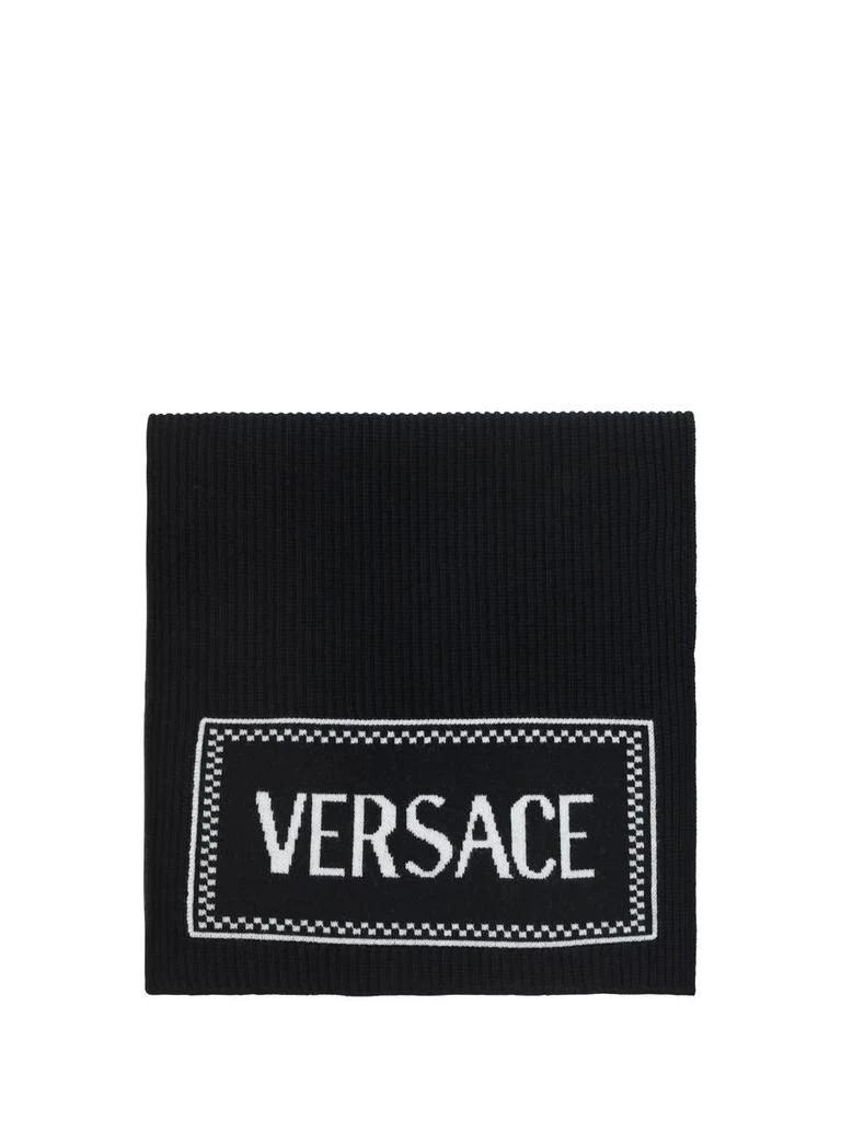 GIANNI VERSACE SCARVES 商品