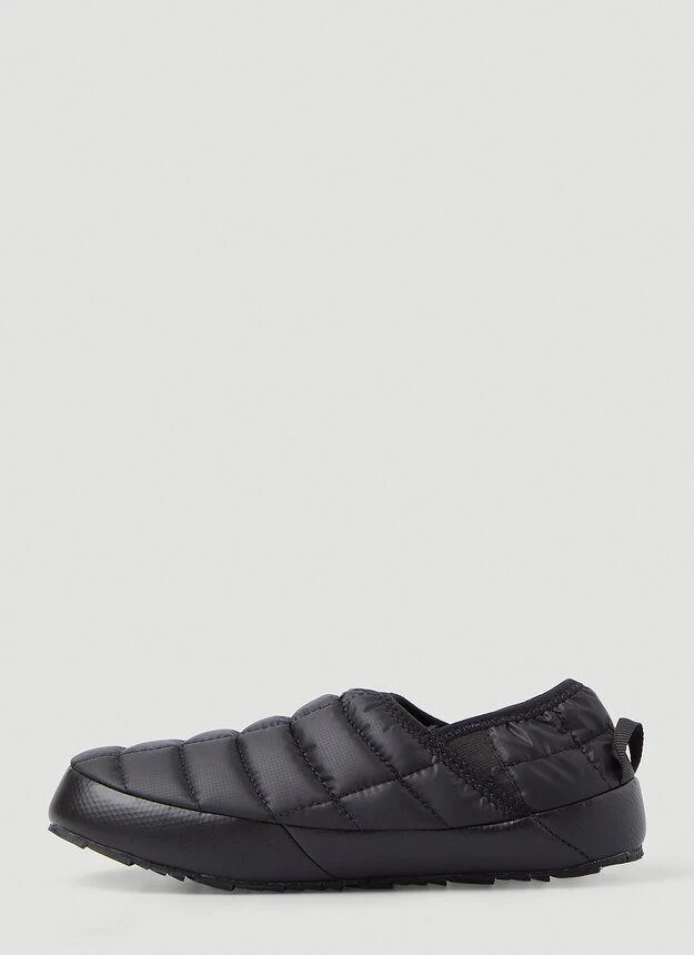 商品The North Face|Thermoball Tent V Slippers in Black,价格¥449,第3张图片详细描述